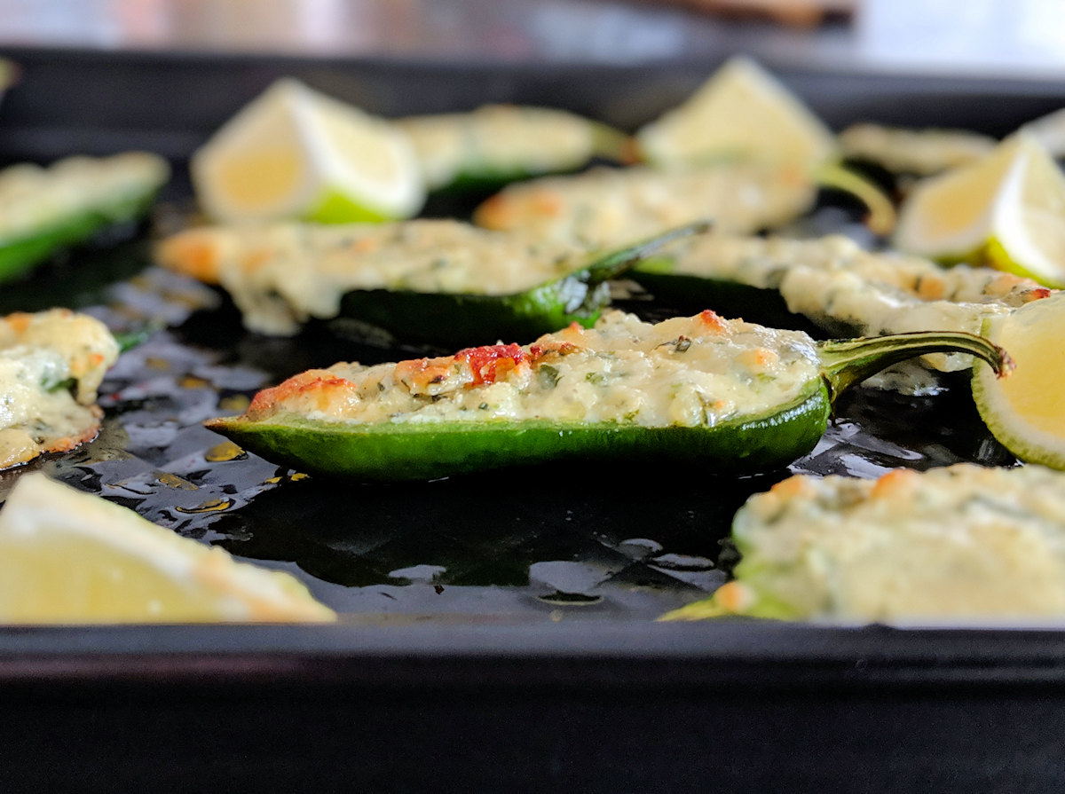 Stuffed Jalapeno Peppers Recipe Cuisine Fiend   Stuffed Jalapenos 3 